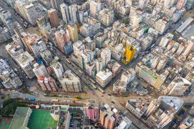 Sham Shui Po, Hong Kong - 18 Mart 2019: Hong Kong şehir merkezinin yukarıdan aşağıya görünümü