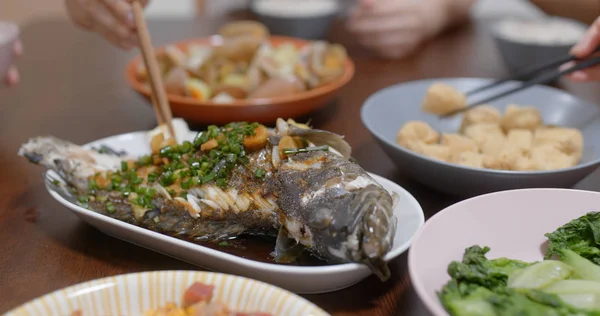 Estilo Chinês Jantar Família Refeição Casa — Fotografia de Stock