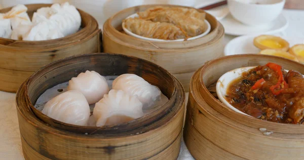 Kínai Dim Sum Étteremben — Stock Fotó