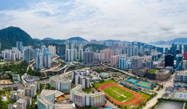Kowloon Bay, Hong Kong - 12 Mayıs, 2019: Hong Kong şehrinin havadan görünümü