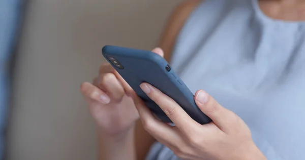 Close Woman Using Mobile Phone — Stock Photo, Image