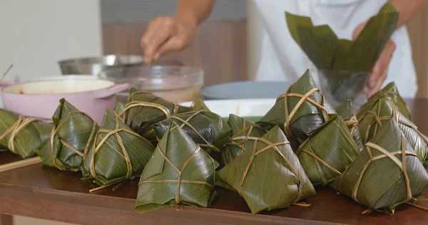 Stapel Zelfgemaakte Rijst Dumplings Thuis — Stockfoto