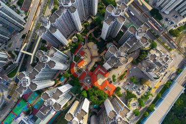 Tuen Mun, Hong Kong - 16 Mayıs 2019: Hong Kong apartmanının en iyi görünümü 