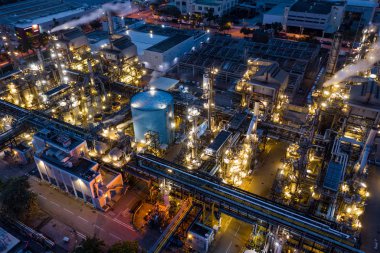 Tai Po, Hong Kong - 19 Mayıs 2019: Geceleri Tai Po Sanayi bölgesi