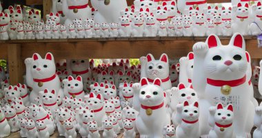 Tokyo şehrinde Gotokuji Tapınağı