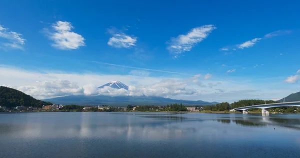 Japanska berget Fuji i Kawaguciko — Stockfoto