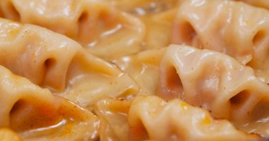 Mutfakta tavada Fry et köfte