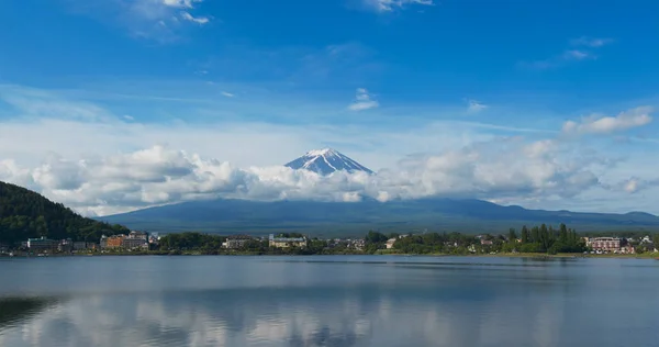 Ιαπωνικό βουνό Fuji στο Kawaguciko τη θερινή ώρα — Φωτογραφία Αρχείου