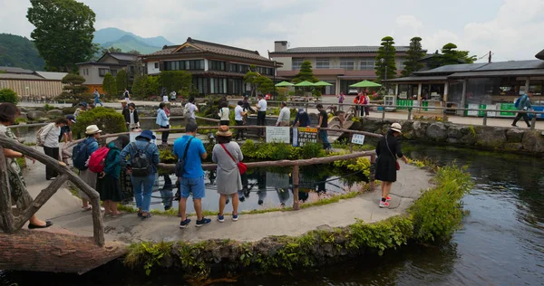 Yamanashi, Japonia, 28 czerwca 2019: Oshino hakkai w Japonii — Zdjęcie stockowe