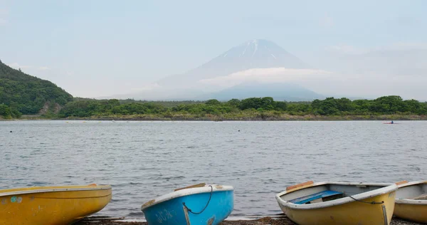 Góra Fujisan i jezioro Shojiko — Zdjęcie stockowe