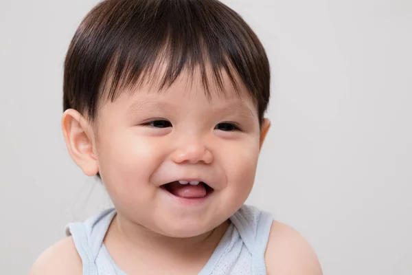 Asyalı Küçük Çocuk Mutlu Hissediyorum Gülümseme — Stok fotoğraf