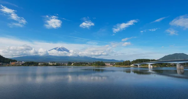 Japanska berget Fuji i Kawaguciko — Stockfoto