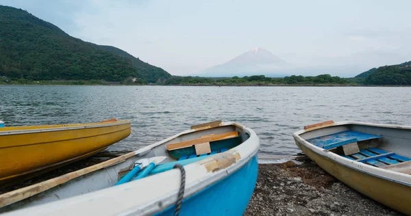 Japanese mountain fuji in shojiko — Stock Photo, Image