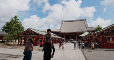 Tokyo, Japonya - 24 Haziran 2019: Tokyo 'da Sensoji