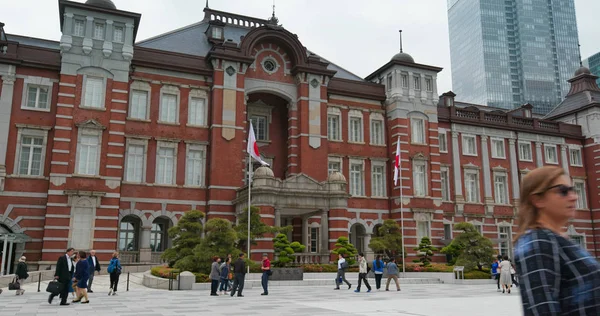 Tokyo, Japonya - 29 Haziran 2019: Tokyo İstasyonu