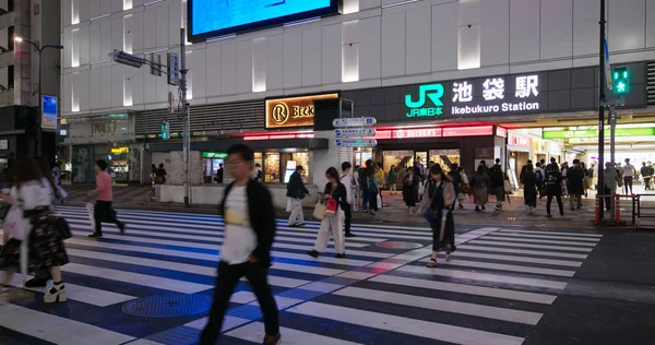 東京都 2019年6月30日 池袋地区 夜の街 — ストック写真