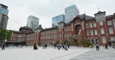 Tokyo, Japonya - 29 Haziran 2019: Tokyo İstasyon Binası