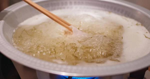 Japon shabu shabu restoranında — Stok fotoğraf