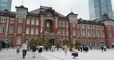 Tokyo, Japonya - 24 Haziran 2019: Tokyo İstasyonu
