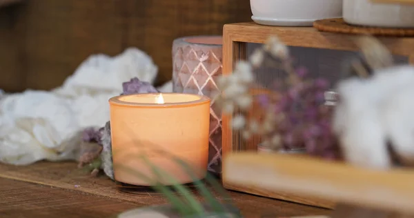 Aroma svíčka dekorace doma — Stock fotografie