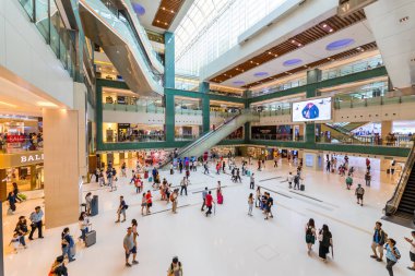 Sha Tin, Hong Kong - 03 Haziran 2019: Alışveriş merkezi