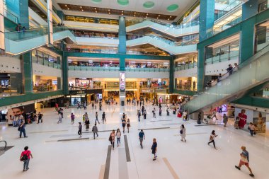 Sha Tin, Hong Kong - 03 Haziran 2019: Alışveriş merkezi