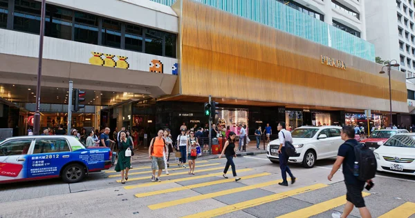 Tsim Sha Tsui Hong Kong Julho 2019 Pessoas Caminham Rua — Fotografia de Stock