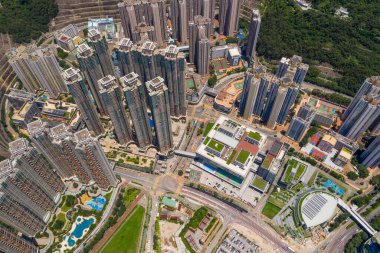 Tseung Kwan O, Hong Kong 12 Haziran 2020: insansız hava aracı Hong Kong üzerinde uçuyor