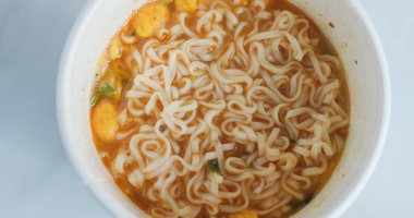 Hazır eriştenin en üst görüntüsü.