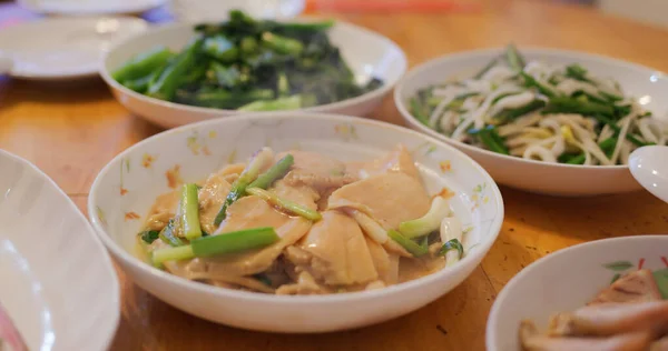 Hong Kong Style Home Cuisine Family Dinner Concept Steamed Fish — Stock Photo, Image