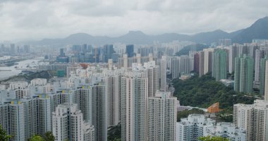 Yau Tong, Hong Kong 10 Temmuz 2020: Hong Kong şehrinin en iyi manzarası