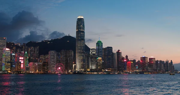 香港维多利亚港2020年5月21日 香港之夜 — 图库照片