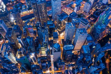 Merkez, Hong Kong 30 Temmuz 2020: Akşamları Hong Kong şehrinin en iyi manzarası