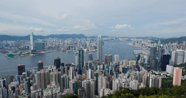 ビクトリアハーバー 香港2020年7月17日 香港スカイライン — ストック写真