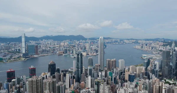 Victoria Peak, Hong Kong 15 Temmuz 2020: Hong Kong şehir silüeti