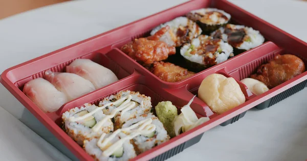 Deliciosa Lancheira Sushi Japonês — Fotografia de Stock