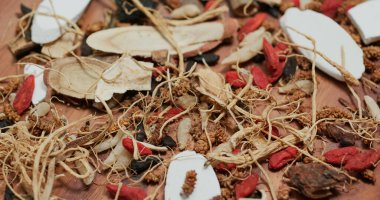 Geleneksel Çin şifalı bitki çayı 