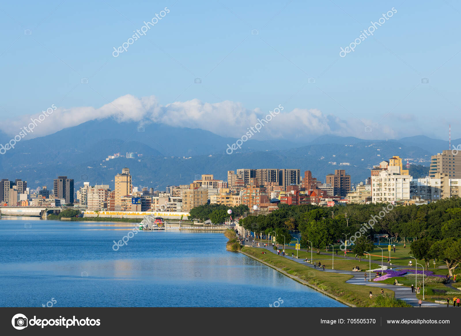 Taipei Taiwan January 2024 Taipei City Riverside — Stock Editorial
