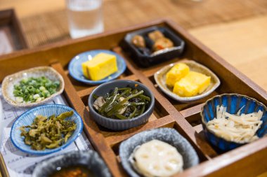 Small dishes of Taiwanese appetizer
