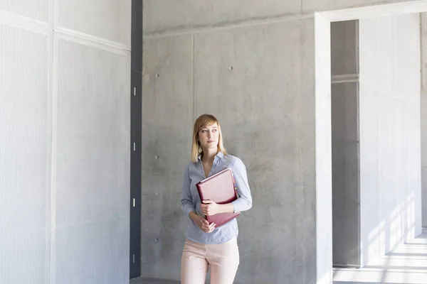 Confident Businessman File Window Office — Stock Photo, Image