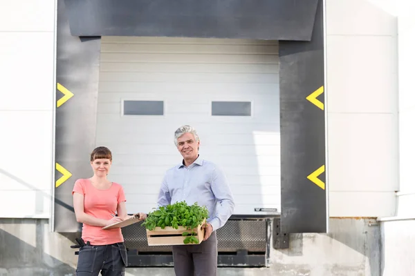 Portrait Owner Crate Standing Female Botanist Plant Nursery — Stock Photo, Image