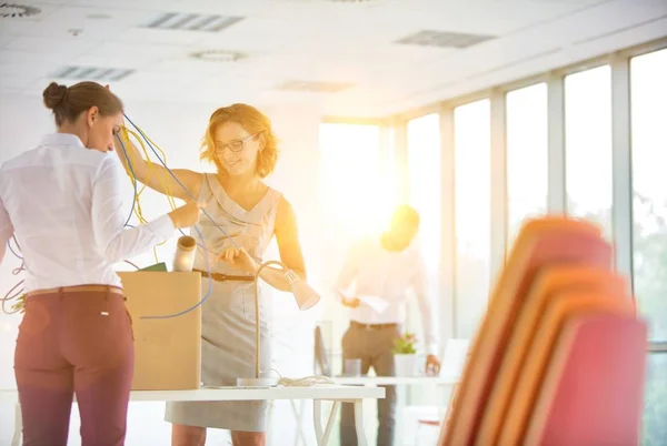 Business Team Unpacking Moving New Office — Stock Photo, Image