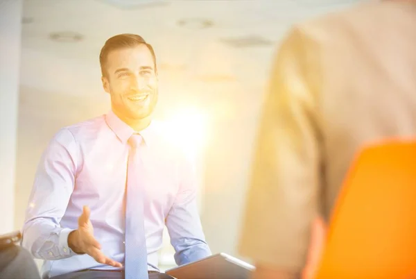 Bedrijfsgroep Van Mensen Die Vergaderen Het Kantoor — Stockfoto