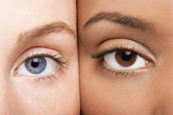 Close Shot Van Twee Vrouwen Ogen Naast Elkaar — Stockfoto