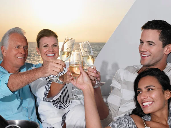 Young Middle Aged Couple Relaxing Yacht Toasting Champagne — Stock Photo, Image