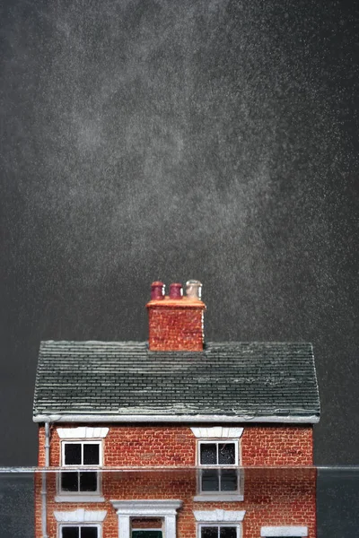 Ceramic House Water Dust Air — Stock Photo, Image
