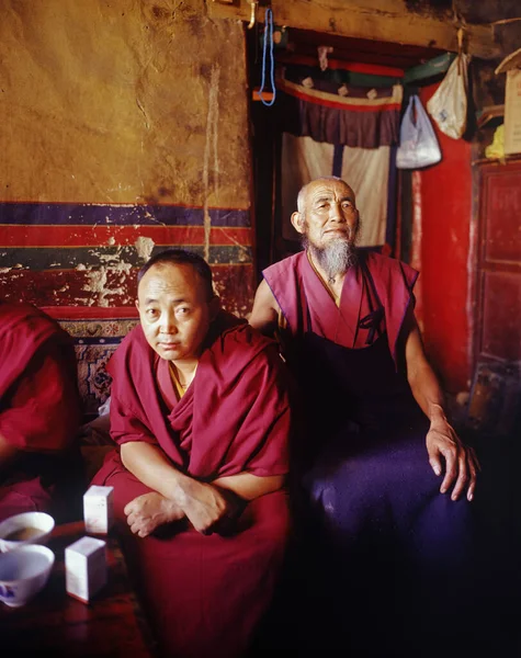Porträtt Buddistiska Munkar — Stockfoto