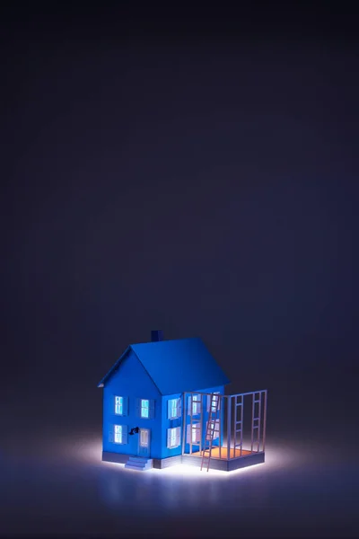 Modelo Iluminado Casa — Fotografia de Stock