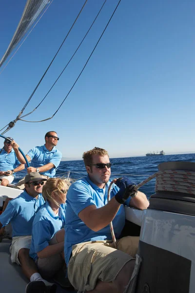 Equipe Voile Sur Yacht — Photo