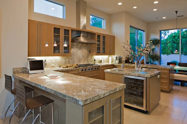 Contemporary Kitchen Luxury Mansion — Stock Photo, Image